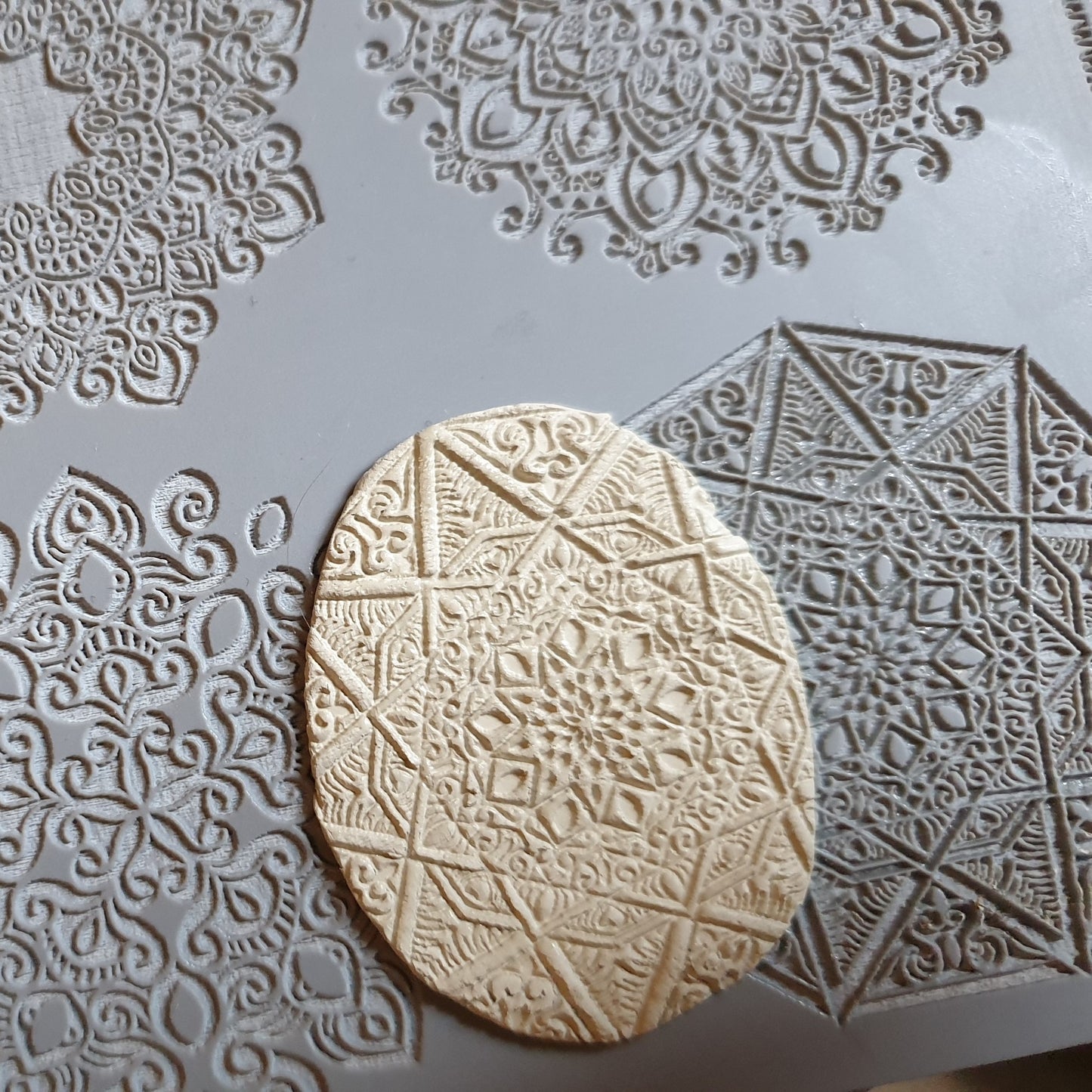 Mandala Cutter Set x 6